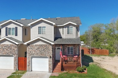 Calling all first time home buyers. Lowest price per square foot - photo 1