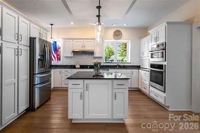 Nestled in the heart of highly desirable Lakeview Park, this - photo 12