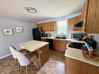 Coming to the market for the first time in over 20 years, this - photo 15