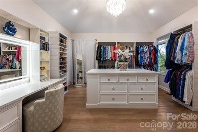 Nestled in the heart of highly desirable Lakeview Park, this - photo 18
