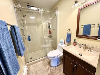 Coming to the market for the first time in over 20 years, this - photo 23