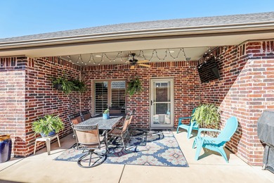 Charming Garden Home in Quail Creek - Built in 2014 Welcome to