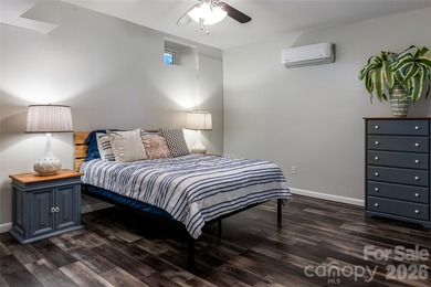 Nestled in the heart of highly desirable Lakeview Park, this - photo 33