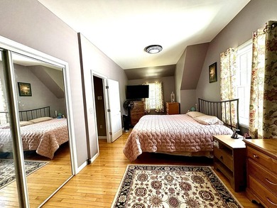 Coming to the market for the first time in over 20 years, this - photo 33