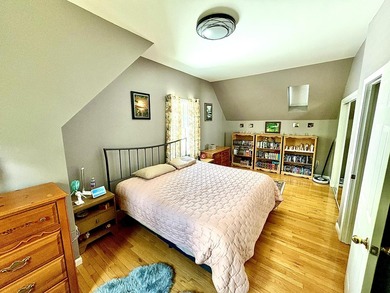 Coming to the market for the first time in over 20 years, this - photo 35