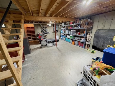 Coming to the market for the first time in over 20 years, this - photo 40
