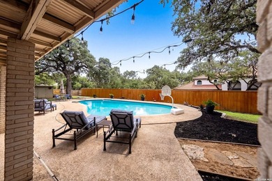 Set on a full acre in the exclusive gated community of Raintree - photo 44