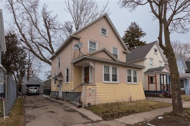 Lots of house for not a lot of money! Would you like to be a - photo 3