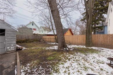 Lots of house for not a lot of money! Would you like to be a - photo 4