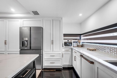 This Key Largo Lake front estate delivers a level of design and - photo 18