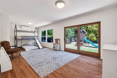 Welcome to 4335 Admirable, a beautifully updated single-level - photo 20
