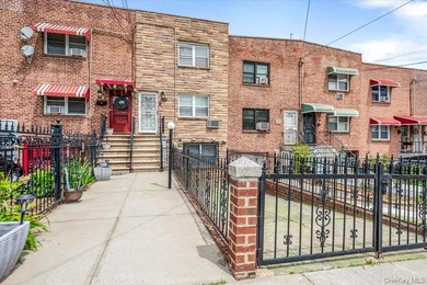 Well-kept 2BR/1.5BA single-family with a finished basement - photo 1