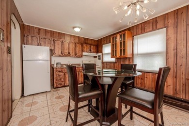 Well-kept 2BR/1.5BA single-family with a finished basement - photo 6