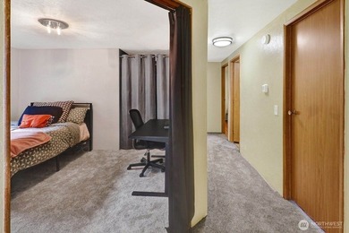 Welcome to Robin Lane Park, a peaceful 55+ community ideally - photo 9