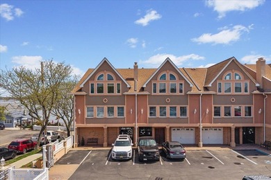 A premier waterfront offering in Golden Beach Estates, this - photo 3