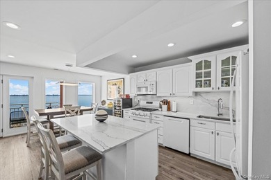 A premier waterfront offering in Golden Beach Estates, this - photo 10
