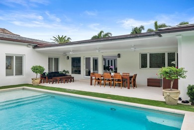 Ideally positioned in the coveted North End of Palm Beach Island - photo 11