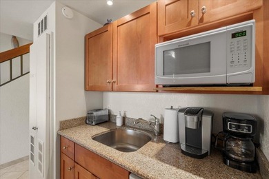 Top-floor 2-bedroom, 2-bathroom Maui Vista condo in highly - photo 14