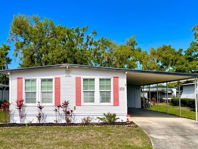 Welcome home to this charming & inviting 2BD/2BA residence - photo 4