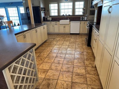 One of Horseshoe Beach's Finest.... This Luxurious 2/2 Gulf - photo 27