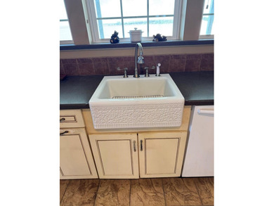 One of Horseshoe Beach's Finest.... This Luxurious 2/2 Gulf - photo 29