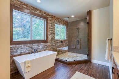 Experience mountain luxury in this gorgeous brand-new alpine - photo 30