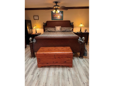 One of Horseshoe Beach's Finest.... This Luxurious 2/2 Gulf - photo 50