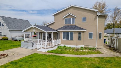 Lakefront with Spectacular sunset & sunrise Views! 5 bedrooms 3 - photo 26