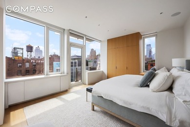 This full-floor, three-bedroom, three-and-a-half-bathroom loft - photo 7