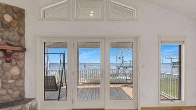 Lakefront with Spectacular sunset & sunrise Views! 5 bedrooms 3 - photo 29