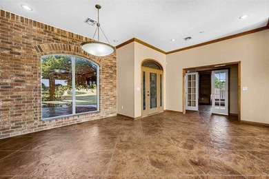 Welcome to 5 Quanah Mountain Road in the desirable Oak Meadows - photo 5