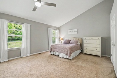 STUNNING BOWES CREEK COUNTRY CLUB TOWNHOME WITH NO EXPENSE - photo 12