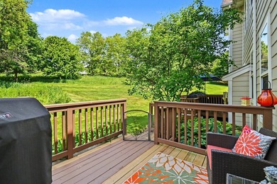 STUNNING BOWES CREEK COUNTRY CLUB TOWNHOME WITH NO EXPENSE - photo 21