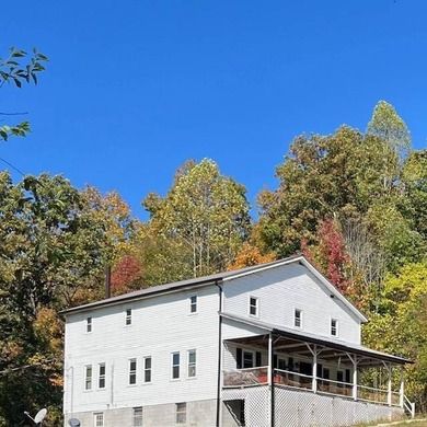 (private lake, pond, creek) Acreage For Sale in Dunnville Kentucky