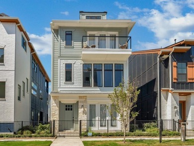 Lake Ray Hubbard Home For Sale in Rowlett Texas