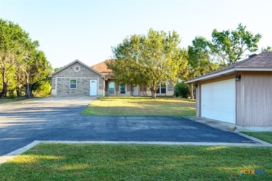 Stillhouse Hollow Lake Home For Sale in Killeen Texas