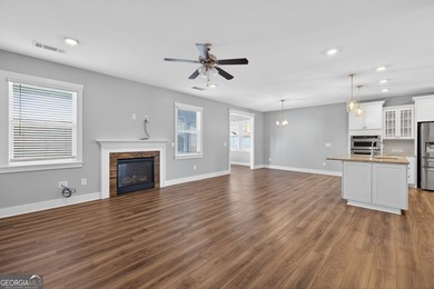 Welcome to Manchester Drive, where classic Craftsman charm meets - photo 7