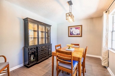 A fantastic opportunity to own a beautiful brick 4-bedroom - photo 12