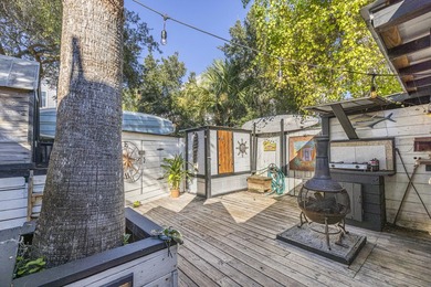 Fantastic one-of-a-kind Florida beach cottage located in the - photo 40