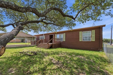 Lake Brownwood Home For Sale in May Texas