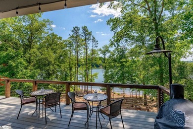 Fall in love with this custom built lake front home on Lake - photo 4