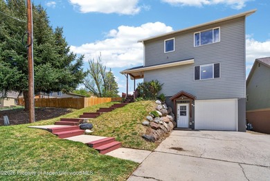 Ready for YOU! This single-family home in Silt offers quiet - photo 1