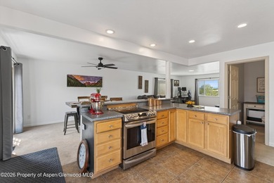 Ready for YOU! This single-family home in Silt offers quiet - photo 7