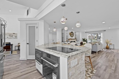 Welcome to modern perfection in coveted Maple Bluff. This - photo 15
