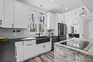 Welcome to modern perfection in coveted Maple Bluff. This - photo 16