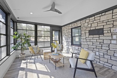 Welcome to modern perfection in coveted Maple Bluff. This - photo 22