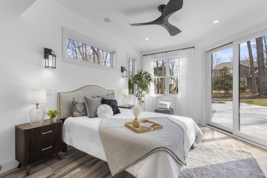 Welcome to modern perfection in coveted Maple Bluff. This - photo 27