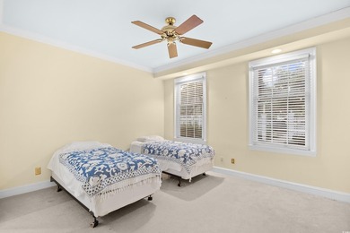 LOCATION! LOCATION! LOCATION! This beautiful first floor, corner - photo 33