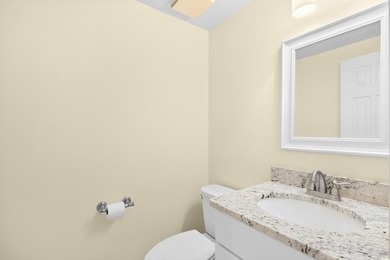 LOCATION! LOCATION! LOCATION! This beautiful first floor, corner - photo 34