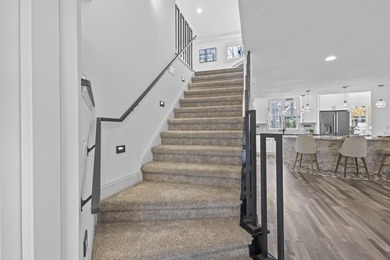 Welcome to modern perfection in coveted Maple Bluff. This - photo 38